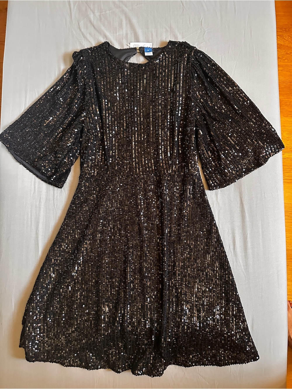 NWT Old Navy Black Sequin Short Sleeve Party Dress - Picture 3 of 4